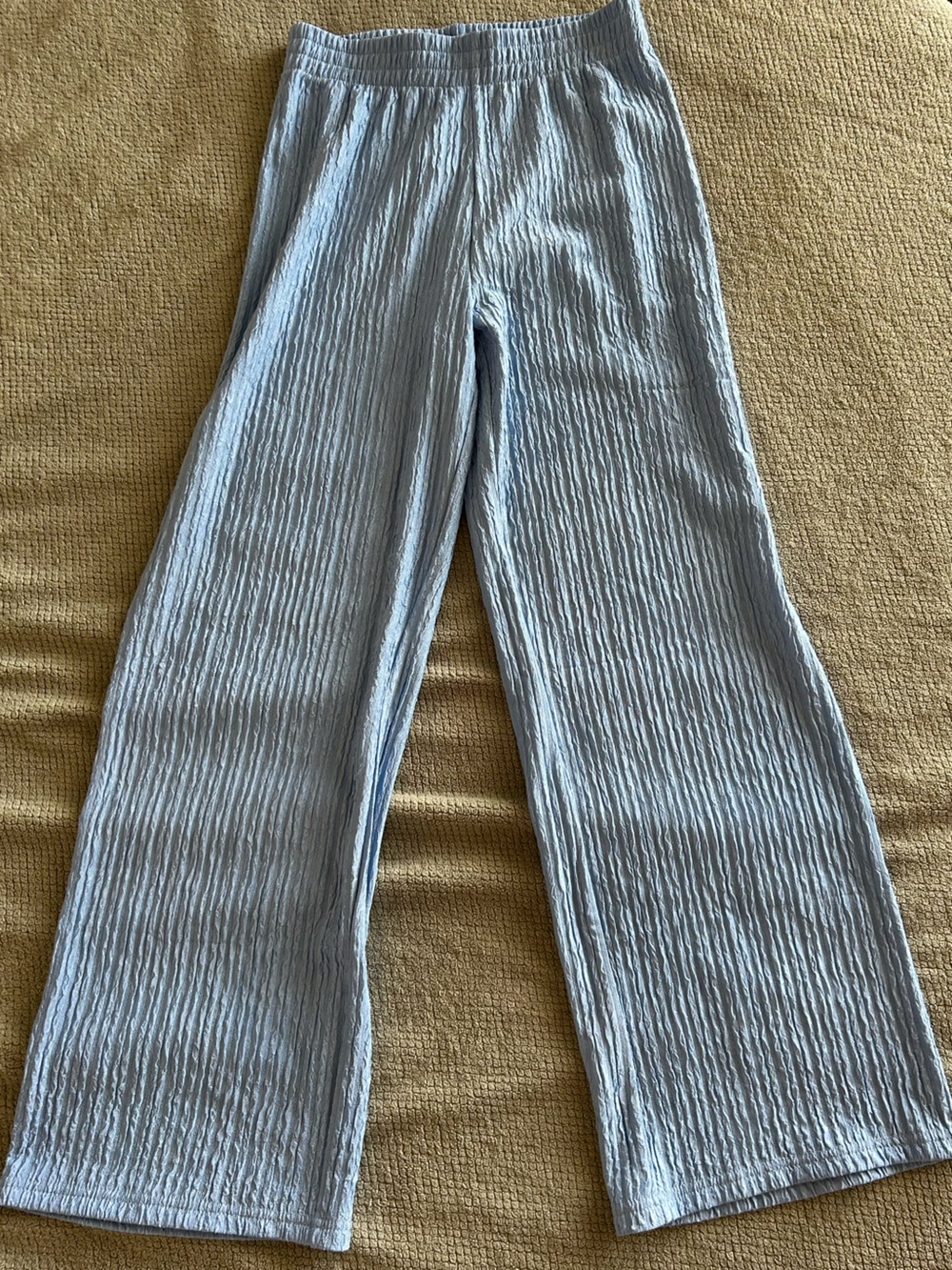 Women’s Matching Set - Picture 2 of 7